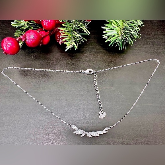 Swarovski Louison Collection Necklace - Picture 2 of 4